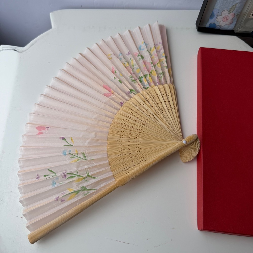 Authentic Japanese Folding Fan Hana Sakura Floral Bamboo Frame New‎ in Box